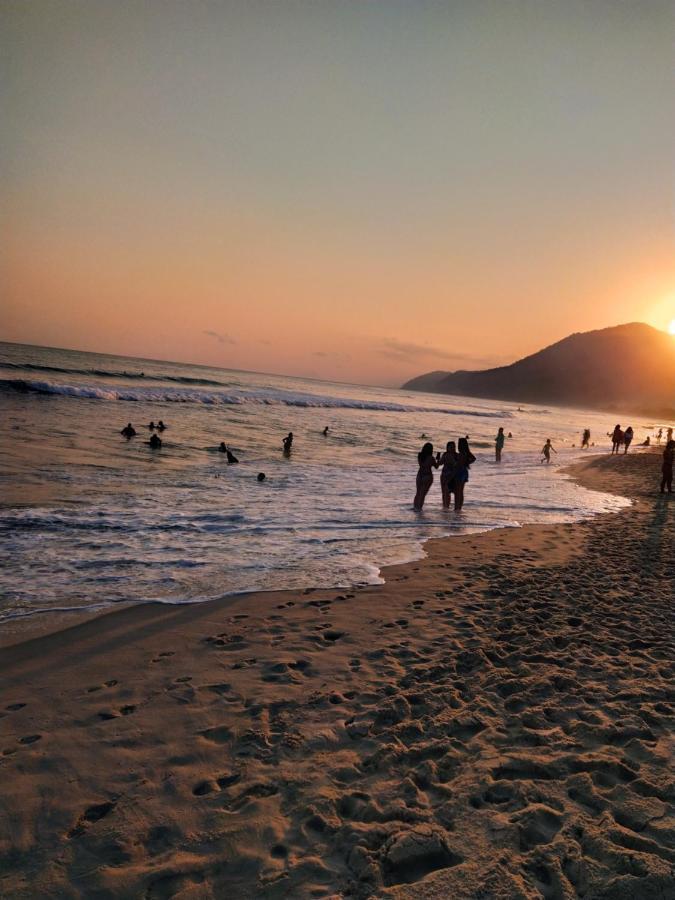 Casa Na Praia De Maresias Em Condominio Com Piscina Aquecida Na Av Principal De Maresias Esterno foto